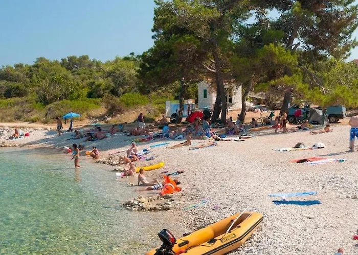 Marija Lucica 3* Nerezine