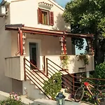Marija Lucica Gostinjska kuća Nerezine