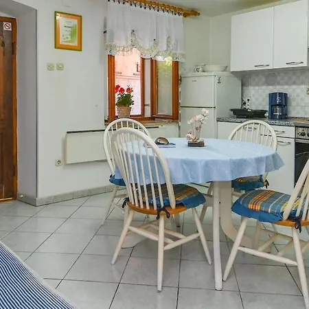 Konukevi Marija Lucica 3*