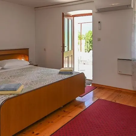 Marija Lucica Guest house Nerezine